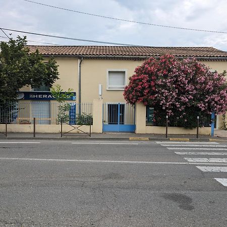 L'Instant Sorgue Apartment L'Isle-sur-la-Sorgue Luaran gambar